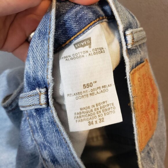 Levis Jeans Mens 32x30* Blue 550 Relaxed Straight American Light Wash Denim Jean - Picture 15 of 16